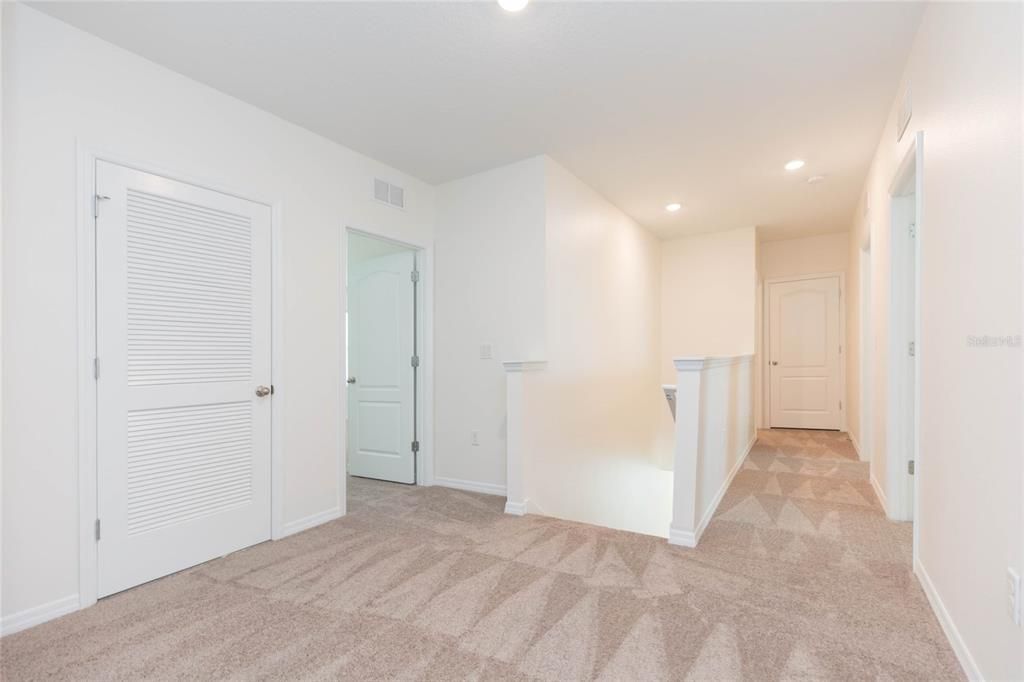 For Sale: $375,000 (4 beds, 2 baths, 2526 Square Feet)