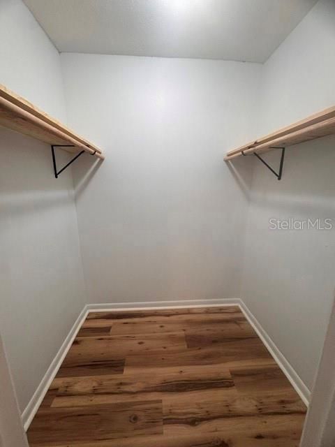 For Sale: $339,900 (3 beds, 2 baths, 1718 Square Feet)