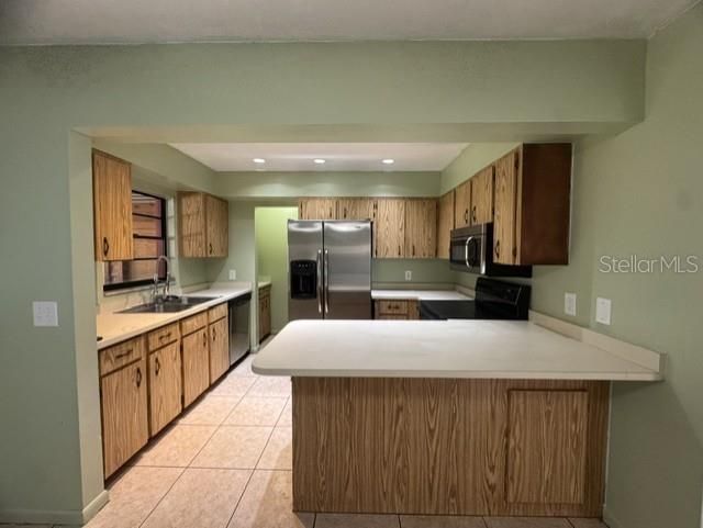 For Sale: $339,900 (3 beds, 2 baths, 1718 Square Feet)