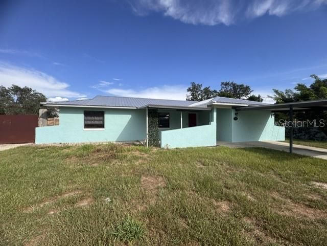 For Sale: $339,900 (3 beds, 2 baths, 1718 Square Feet)