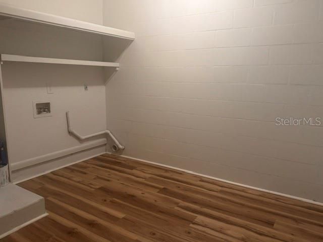 For Sale: $339,900 (3 beds, 2 baths, 1718 Square Feet)