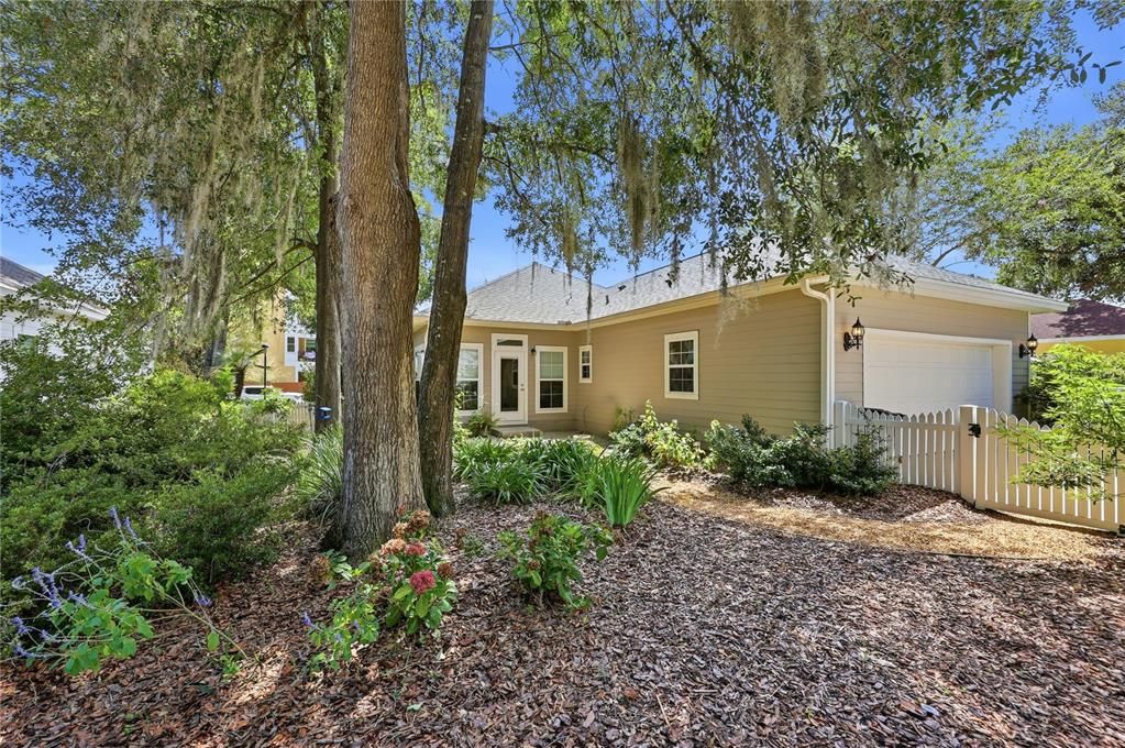 En Venta: $580,000 (4 camas, 2 baños, 2088 Pies cuadrados)