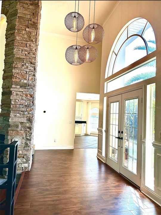 For Rent: $6,700 (5 beds, 3 baths, 3389 Square Feet)