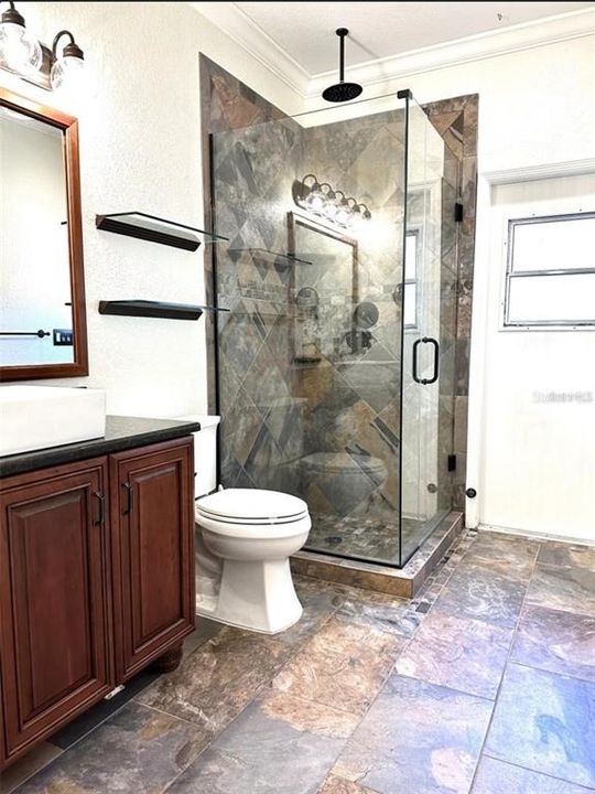 For Rent: $6,700 (5 beds, 3 baths, 3389 Square Feet)