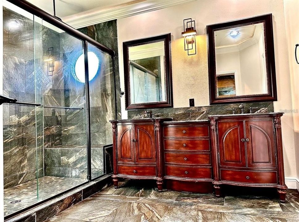 For Rent: $6,700 (5 beds, 3 baths, 3389 Square Feet)