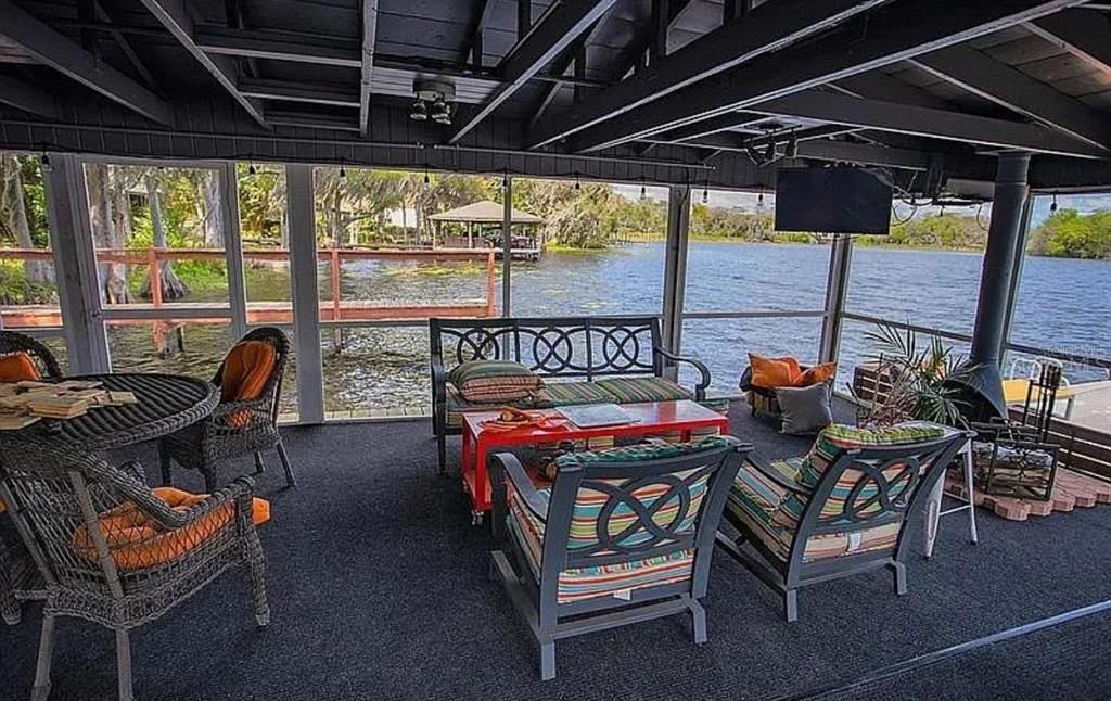 For Rent: $6,700 (5 beds, 3 baths, 3389 Square Feet)