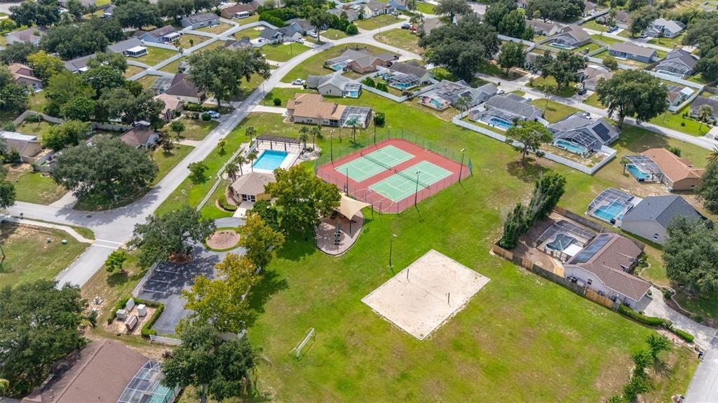 En Venta: $467,000 (4 camas, 3 baños, 2006 Pies cuadrados)