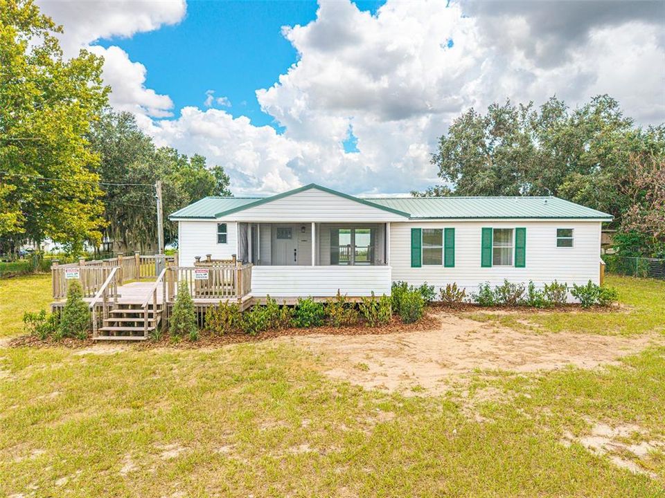 For Sale: $365,000 (3 beds, 2 baths, 1323 Square Feet)