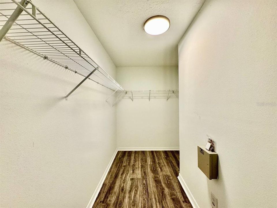 En Renta: $2,500 (5 camas, 3 baños, 2200 Pies cuadrados)