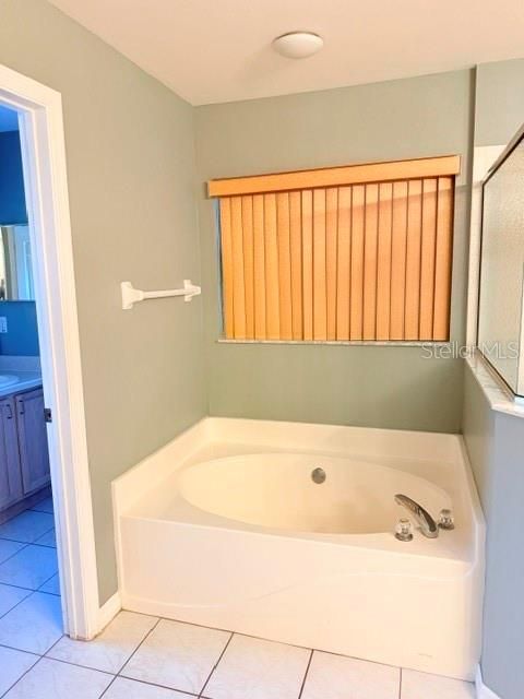 For Rent: $1,850 (3 beds, 2 baths, 1927 Square Feet)
