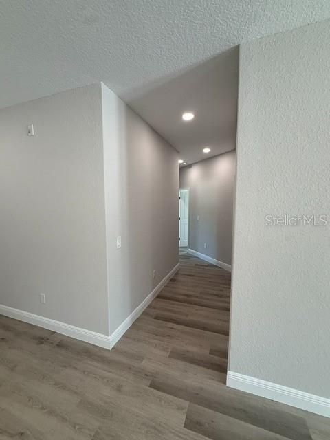 En Venta: $349,900 (4 camas, 2 baños, 2187 Pies cuadrados)