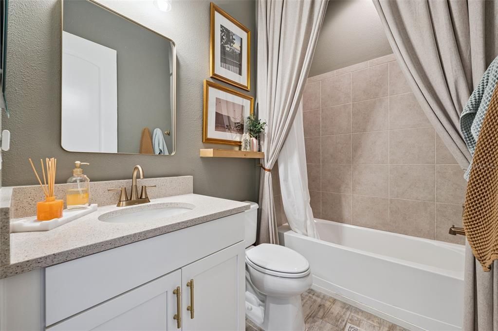 For Sale: $960,000 (5 beds, 4 baths, 3821 Square Feet)