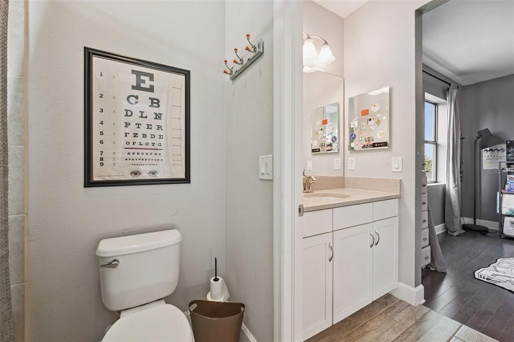 For Sale: $960,000 (5 beds, 4 baths, 3821 Square Feet)