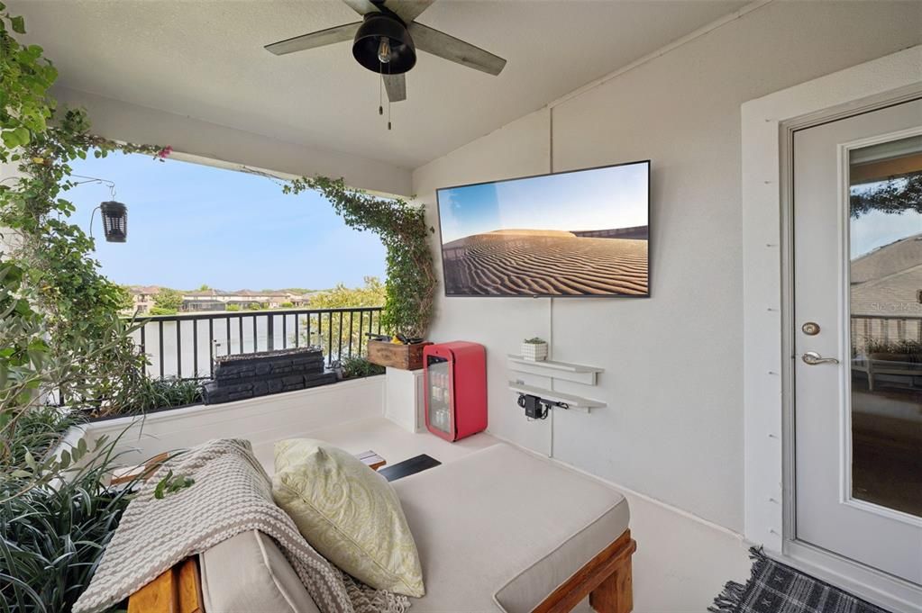 For Sale: $960,000 (5 beds, 4 baths, 3821 Square Feet)