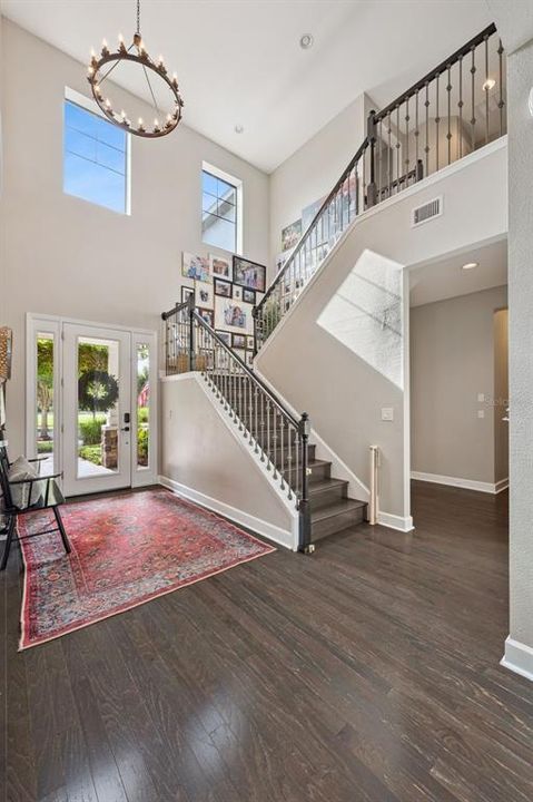 For Sale: $960,000 (5 beds, 4 baths, 3821 Square Feet)