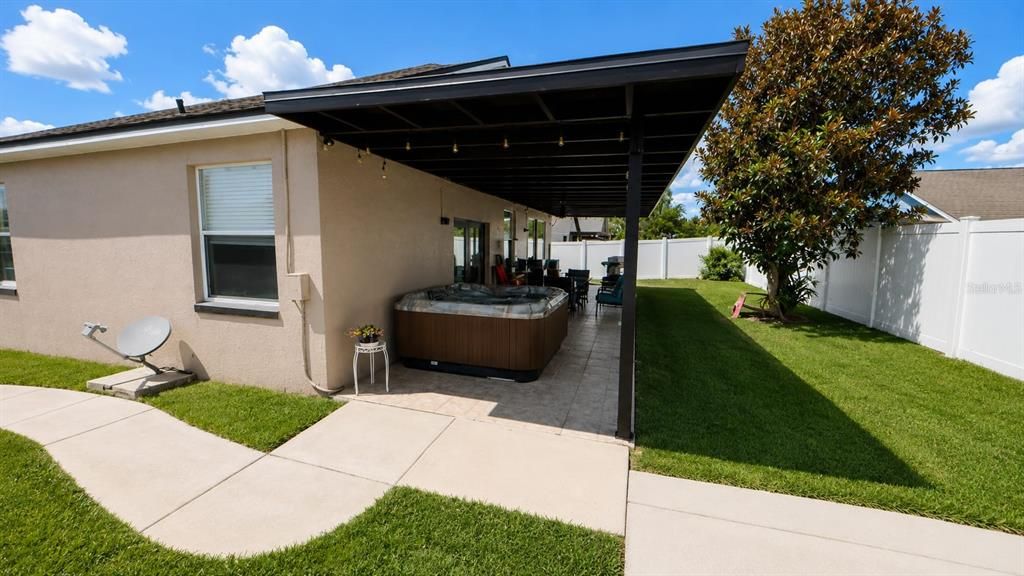 En Venta: $440,000 (3 camas, 2 baños, 1655 Pies cuadrados)