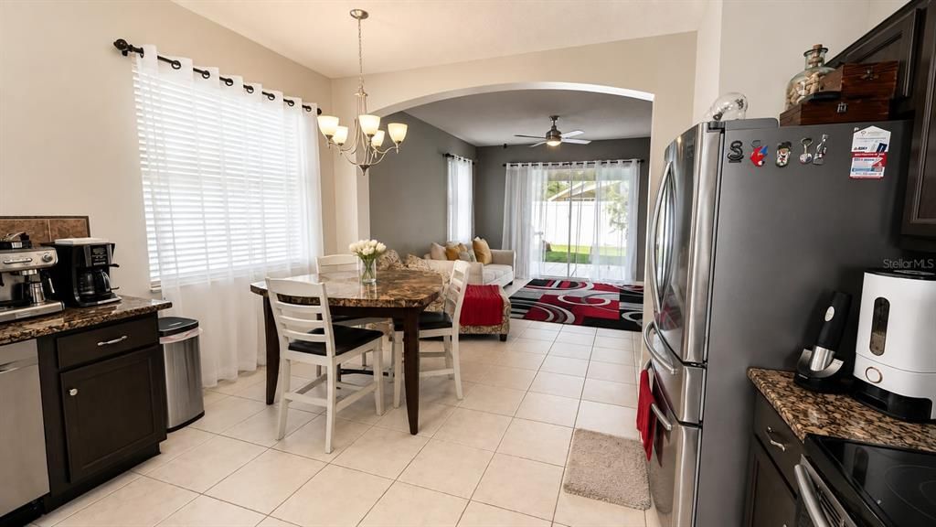 En Venta: $440,000 (3 camas, 2 baños, 1655 Pies cuadrados)