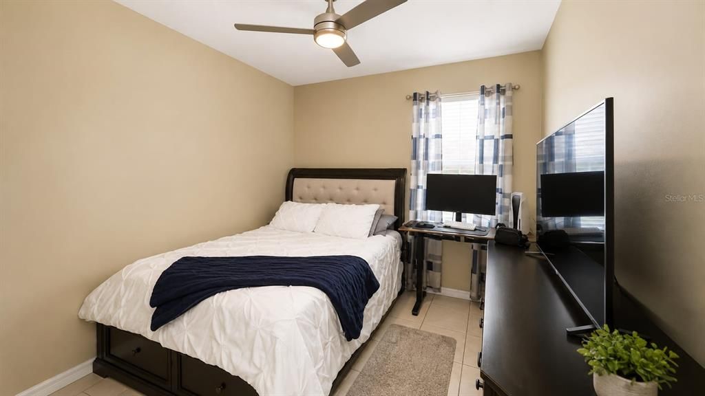 En Venta: $440,000 (3 camas, 2 baños, 1655 Pies cuadrados)