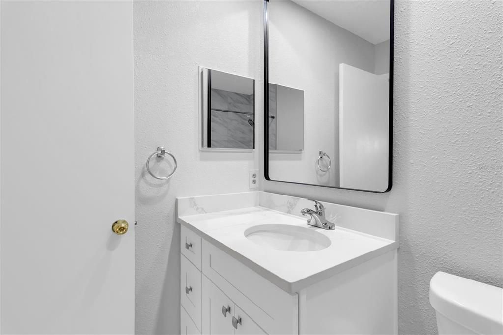 For Sale: $224,900 (2 beds, 2 baths, 1135 Square Feet)