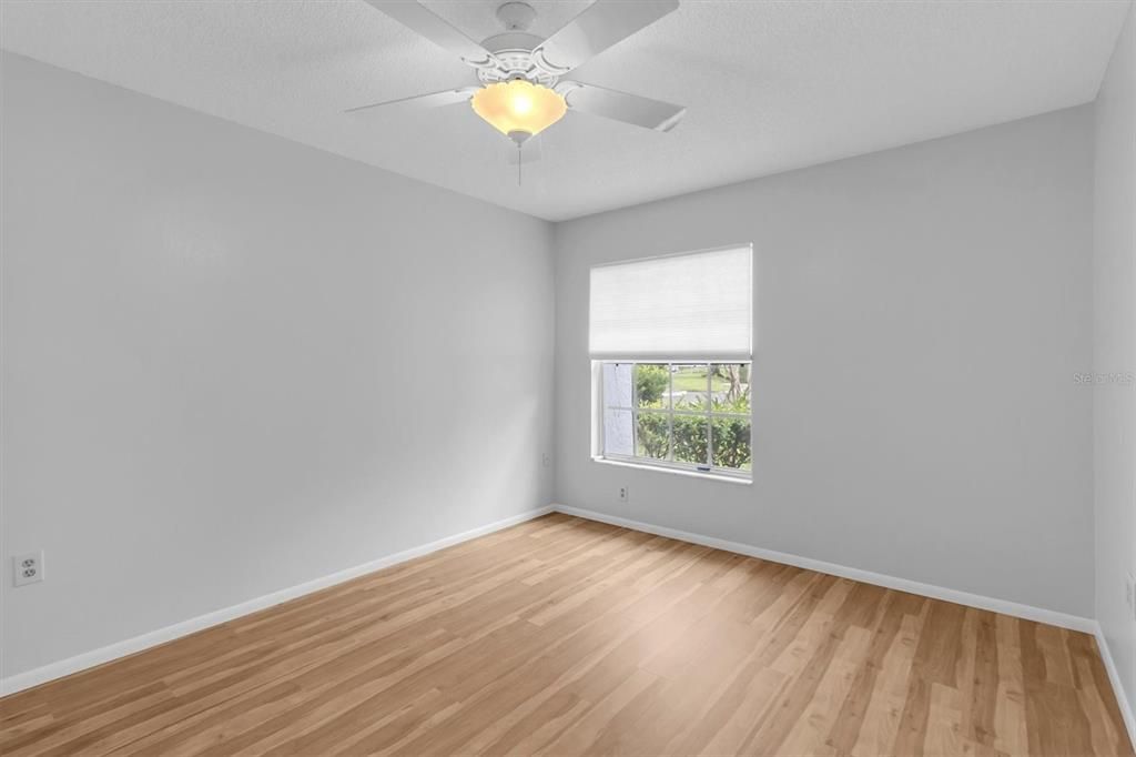 For Sale: $224,900 (2 beds, 2 baths, 1135 Square Feet)