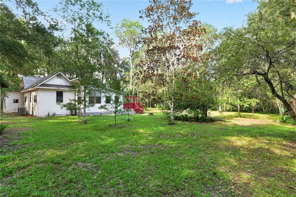 На продажу: $349,900 (3 спален, 2 ванн, 1966 Квадратных фут)