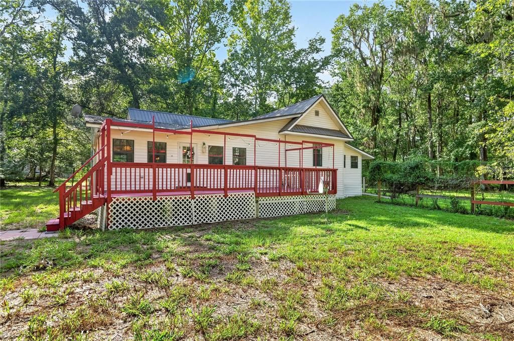 На продажу: $349,900 (3 спален, 2 ванн, 1966 Квадратных фут)