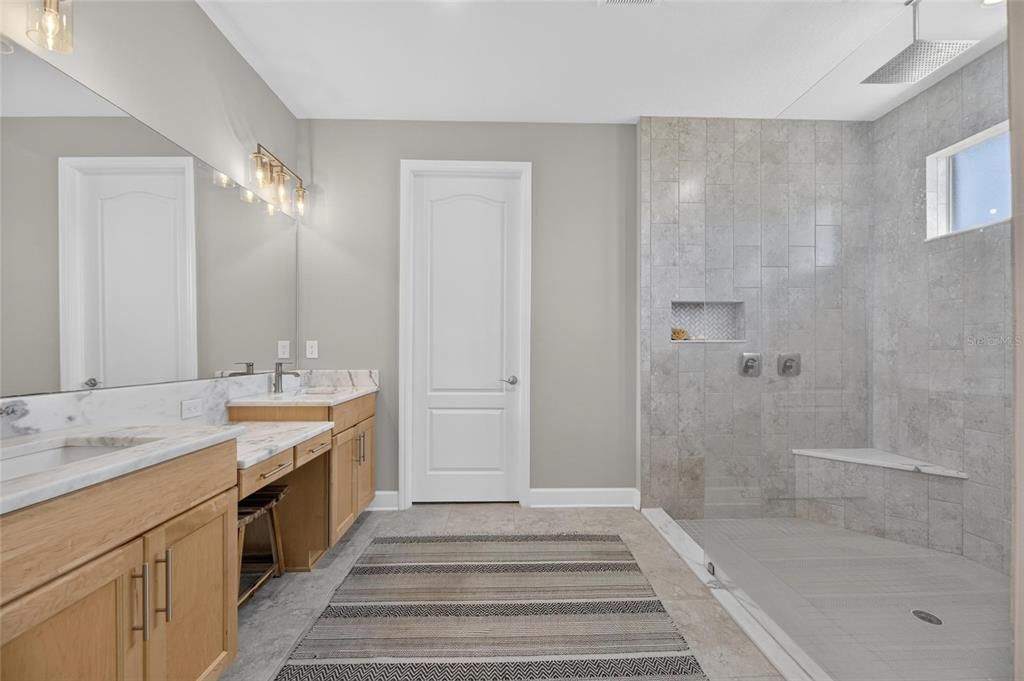 For Sale: $779,000 (3 beds, 3 baths, 3057 Square Feet)