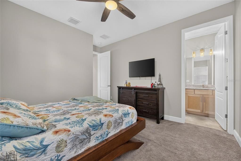 For Sale: $779,000 (3 beds, 3 baths, 3057 Square Feet)