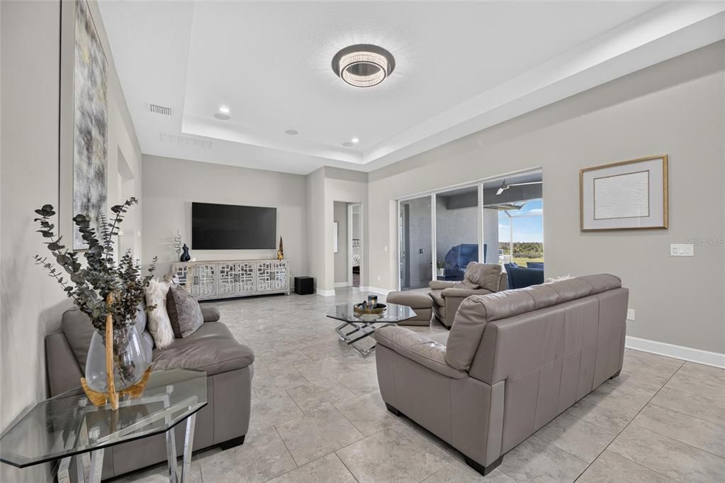 For Sale: $779,000 (3 beds, 3 baths, 3057 Square Feet)