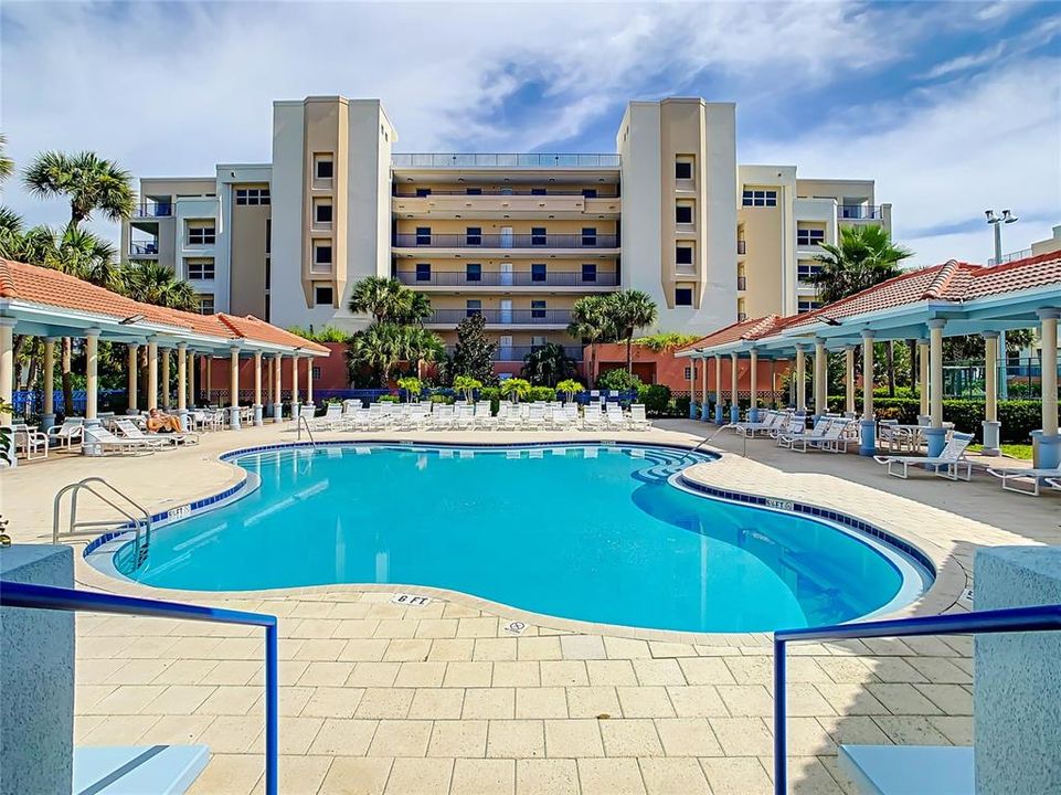 En Venta: $405,000 (2 camas, 2 baños, 1280 Pies cuadrados)
