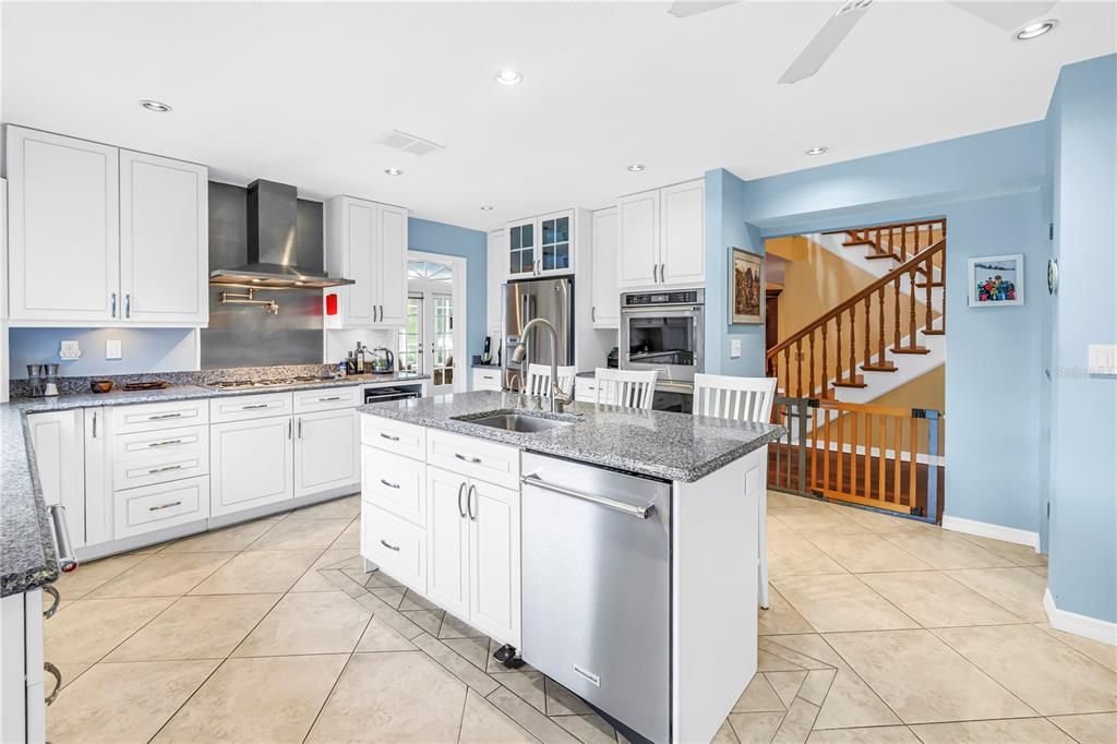 En Venta: $1,449,000 (4 camas, 3 baños, 3348 Pies cuadrados)