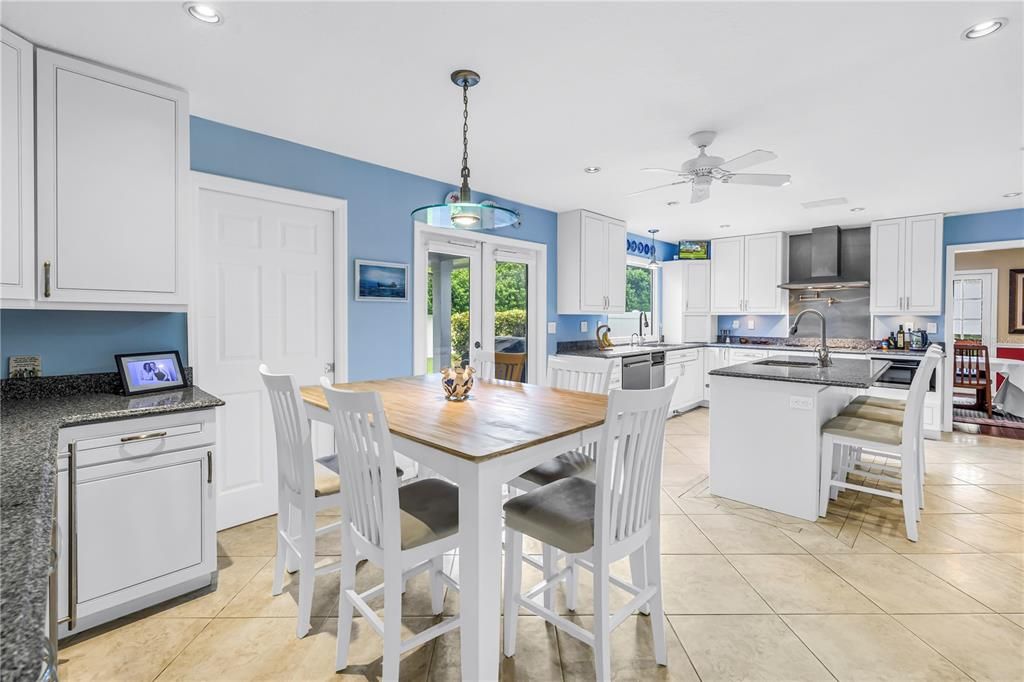 En Venta: $1,449,000 (4 camas, 3 baños, 3348 Pies cuadrados)