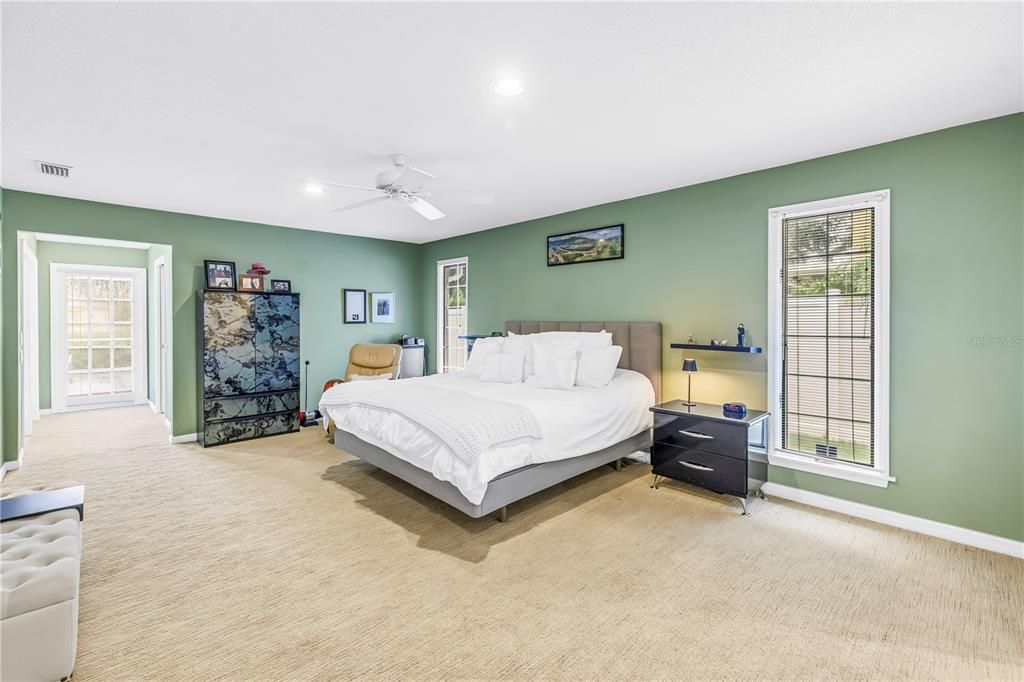 En Venta: $1,449,000 (4 camas, 3 baños, 3348 Pies cuadrados)