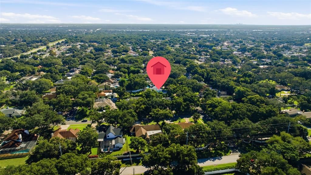 En Venta: $1,299,000 (4 camas, 3 baños, 3400 Pies cuadrados)