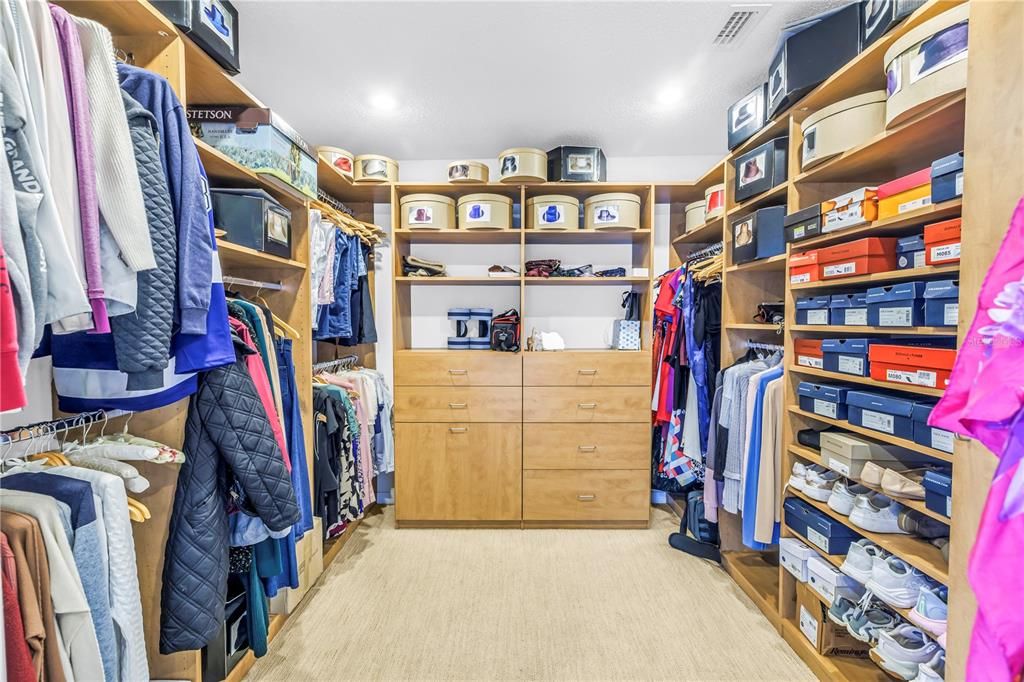 En Venta: $1,449,000 (4 camas, 3 baños, 3348 Pies cuadrados)