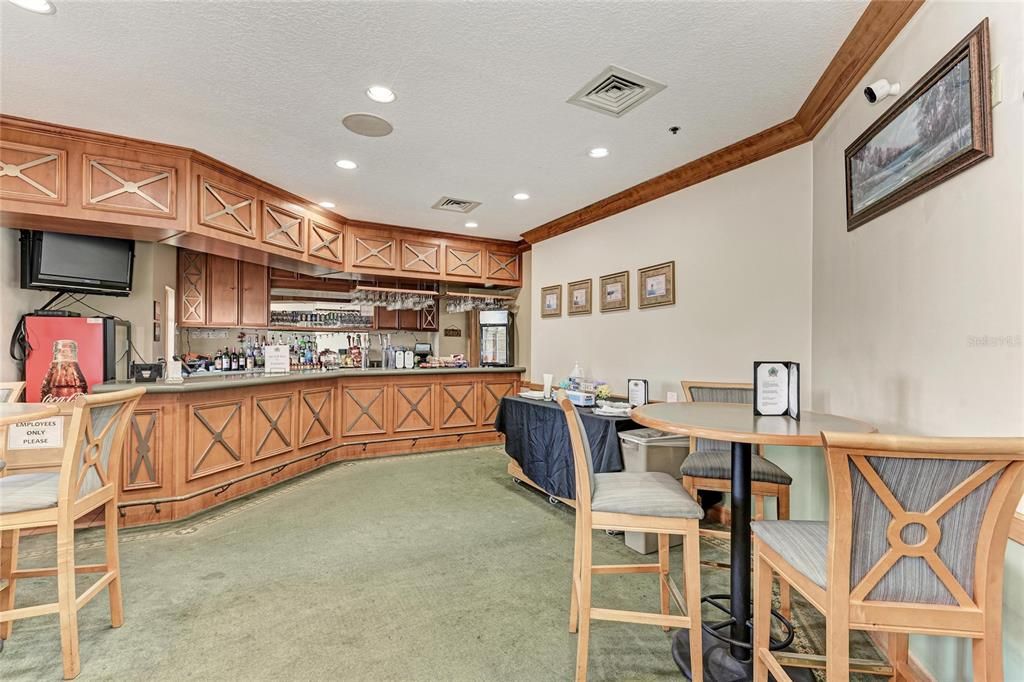 En Venta: $599,000 (3 camas, 2 baños, 1894 Pies cuadrados)