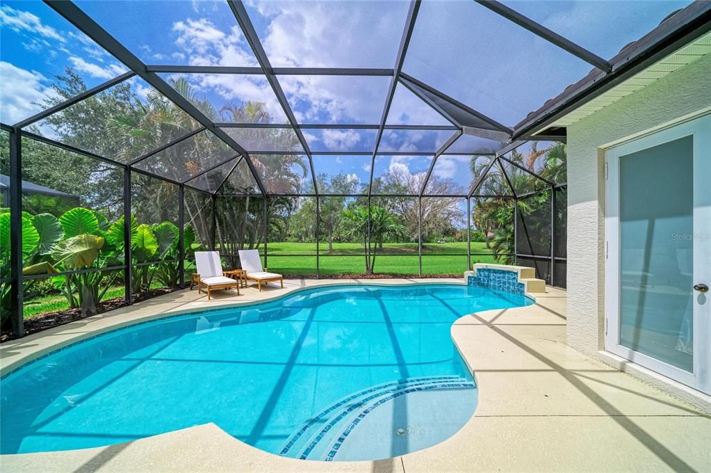 En Venta: $599,000 (3 camas, 2 baños, 1894 Pies cuadrados)