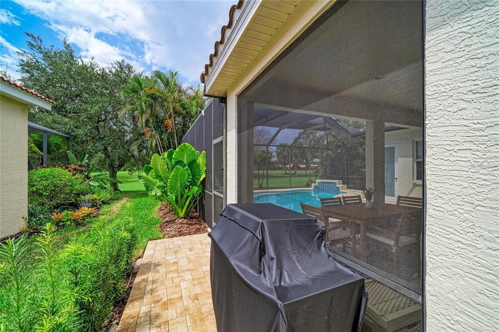 En Venta: $599,000 (3 camas, 2 baños, 1894 Pies cuadrados)