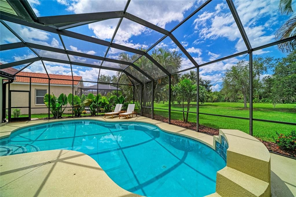 En Venta: $599,000 (3 camas, 2 baños, 1894 Pies cuadrados)