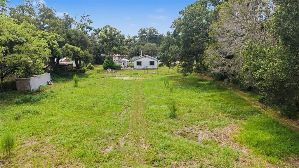 待售: $325,000 (2.01 acres)