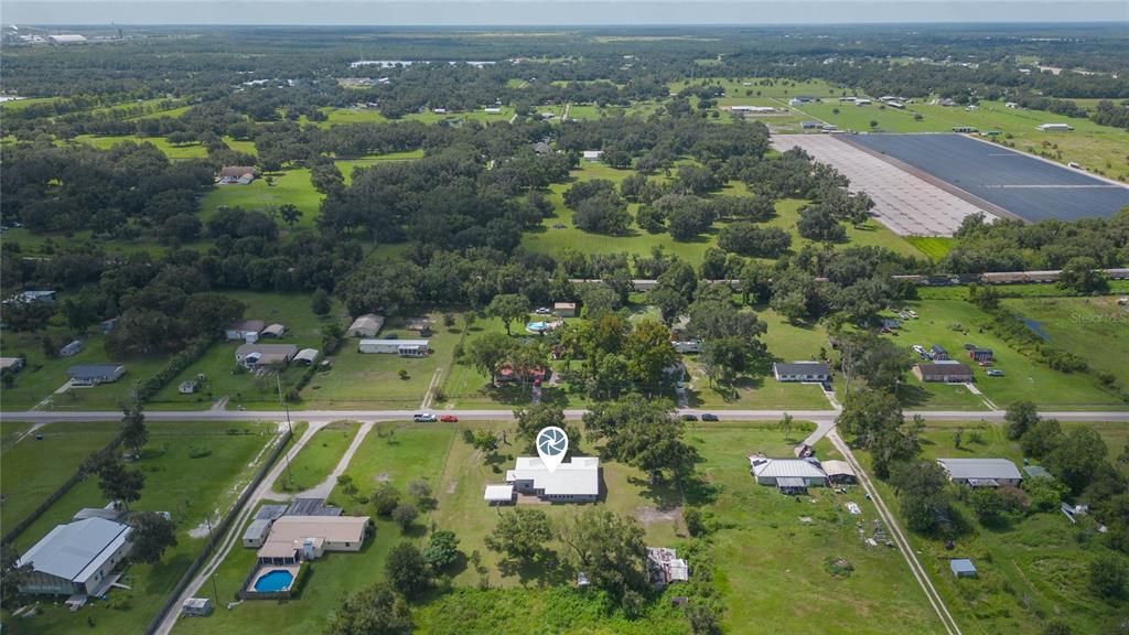 En Venta: $599,900 (4 camas, 3 baños, 2659 Pies cuadrados)