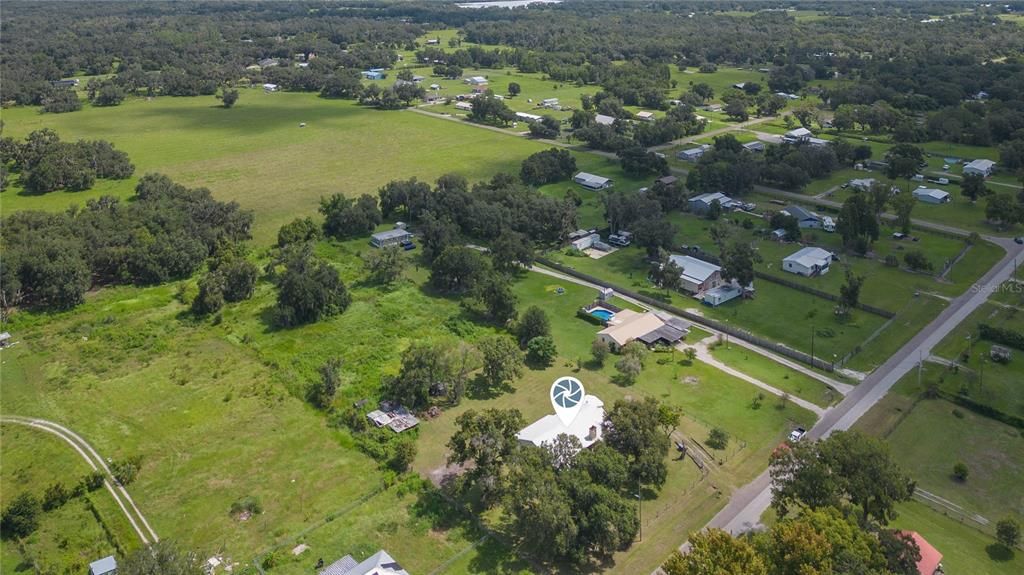 En Venta: $599,900 (4 camas, 3 baños, 2659 Pies cuadrados)