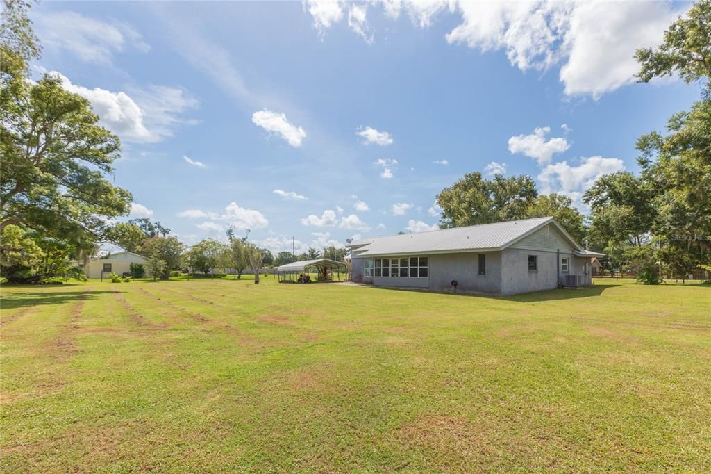 En Venta: $599,900 (4 camas, 3 baños, 2659 Pies cuadrados)