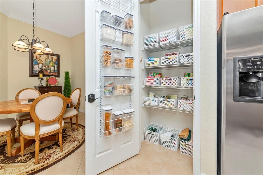 En Venta: $625,000 (3 camas, 2 baños, 2251 Pies cuadrados)