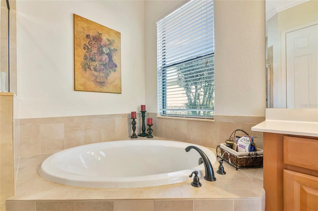 En Venta: $625,000 (3 camas, 2 baños, 2251 Pies cuadrados)