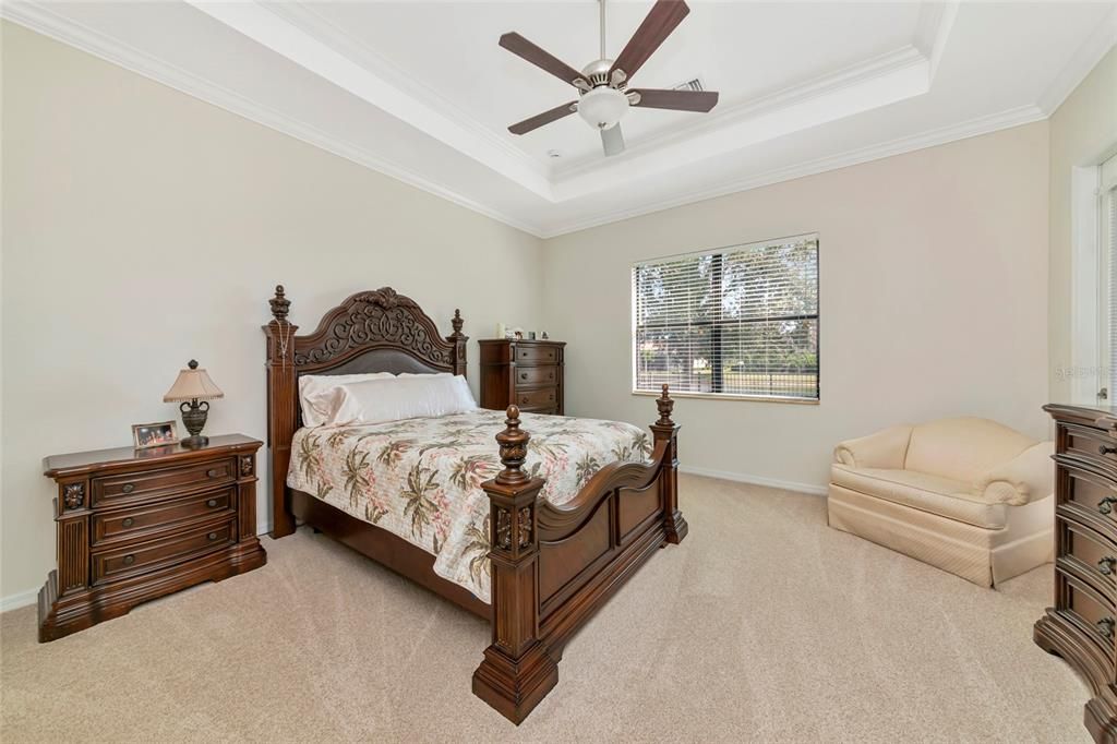 En Venta: $625,000 (3 camas, 2 baños, 2251 Pies cuadrados)