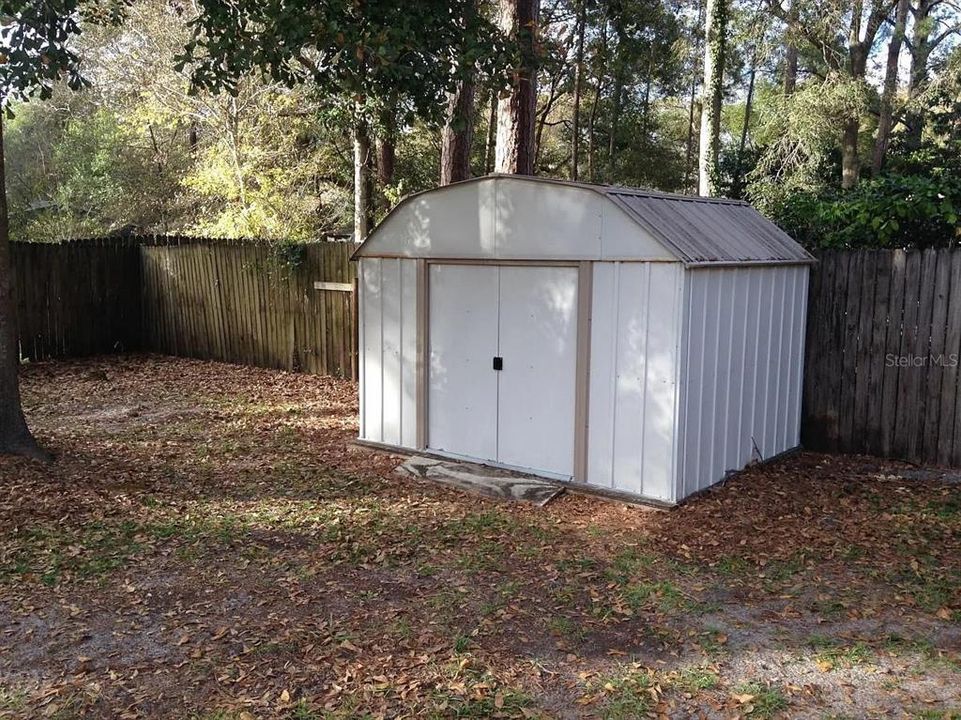 For Rent: $2,300 (3 beds, 2 baths, 1116 Square Feet)
