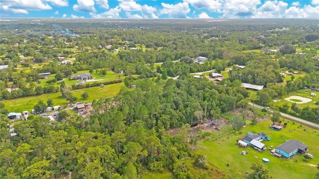待售: $200,000 (2.45 acres)