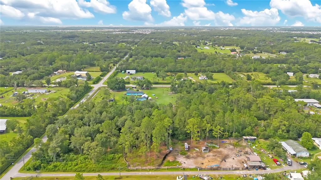 待售: $200,000 (2.45 acres)