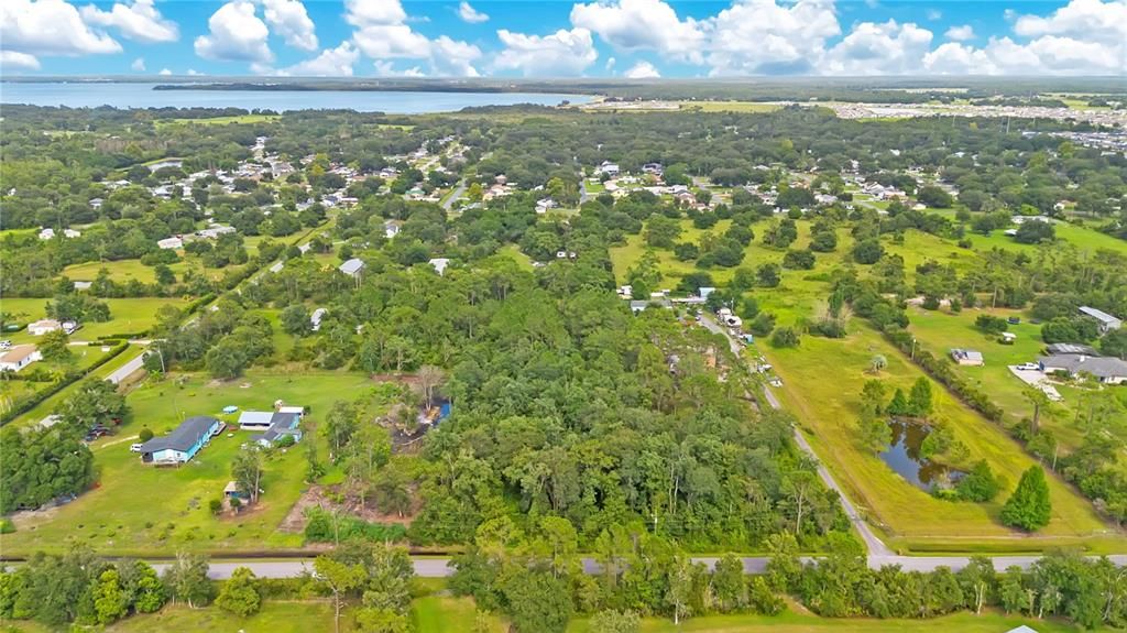 待售: $200,000 (2.45 acres)
